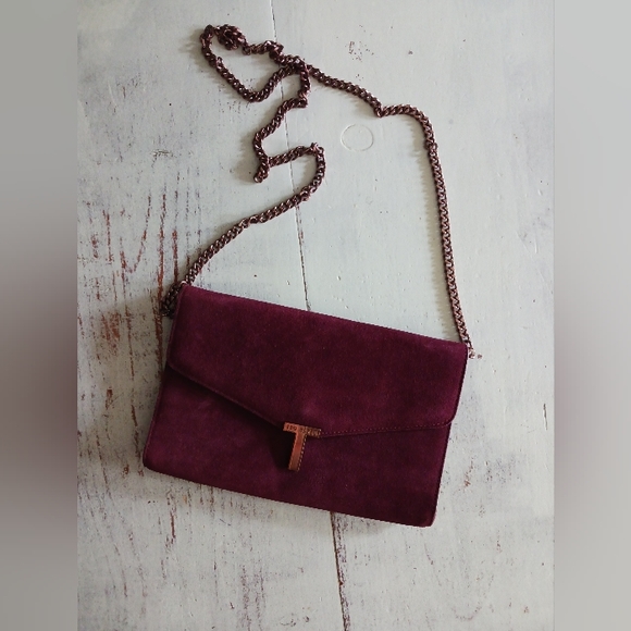 Ted Baker T envelope  suede burgundy crossbody bag,clutch removable strap - Picture 1 of 10